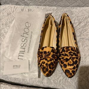 Musshoe Leopard Print Pointed Toe Flats - Brown